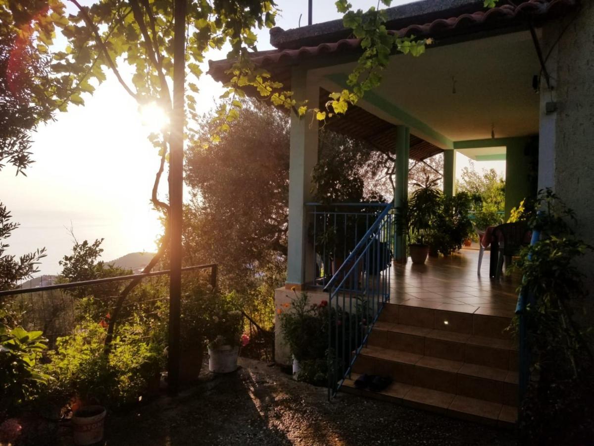 Eva'S House Vila Lukovë Exterior foto